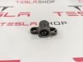 Упор крышки багажника Tesla Model S 1 поколение 2012, 1008863-00-C - фото №2