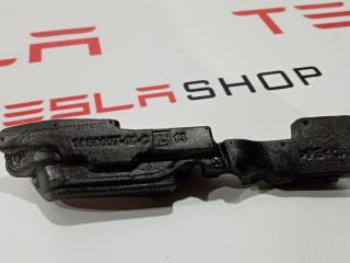 Уплотнитель зеркала наружного Tesla Model S 1 поколение 2012, 1060057-00-C