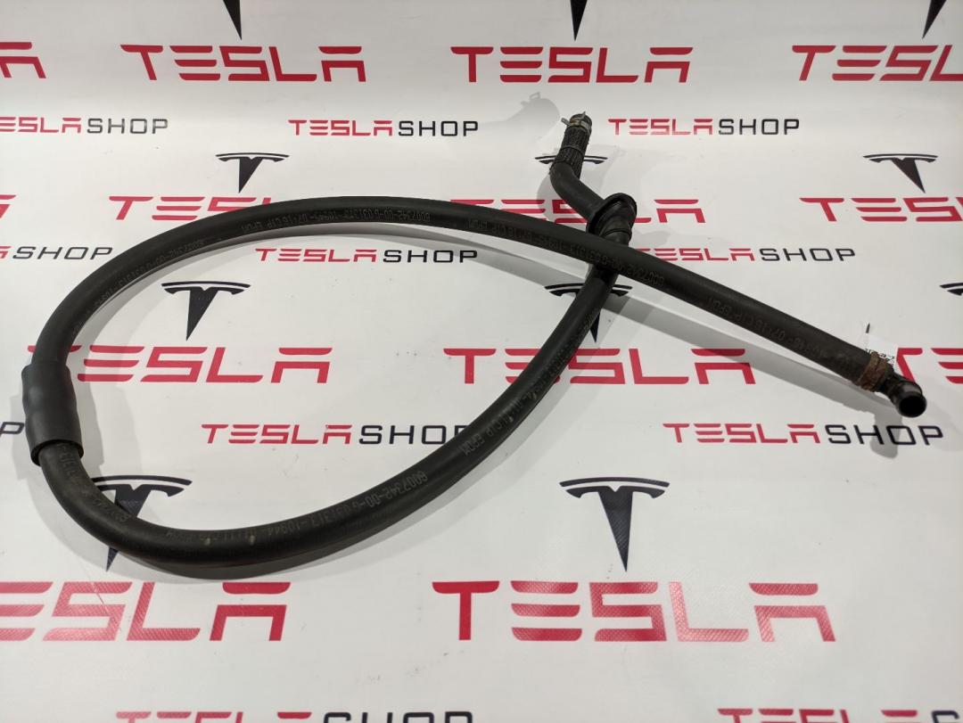 Трубка охлаждения длинная Tesla Model S 1 поколение 2012, 6007342-00-G - фото №1
