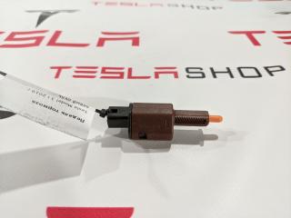 Датчик педали тормоза (лягушка) Tesla Model 3 1 поколение 2019, 1044681-00-B
