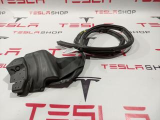 Уплотнитель задней двери Tesla Model S 1 поколение 2015, 6009595-00-D