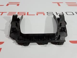 Вставка центральной консоли Tesla Model 3 1 поколение 2019, 1099265-00-A