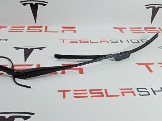Рычаг стеклоочистителя Tesla Model 3 1 поколение 2019, 1076728-00-C
