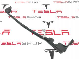 Уплотнитель задней двери Tesla Model S 1 поколение 2014, 1005423-00-D