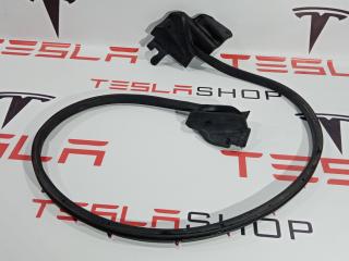 уплотнитель двери Tesla Model S 1 поколение 2014, 6009593-00-D