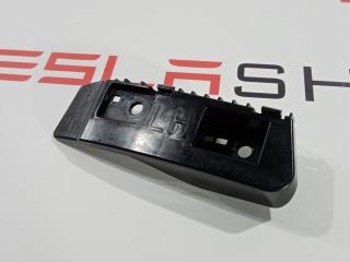 Кронштейн крепления фонаря Tesla Model 3 1 поколение 2020, 1083992-00-D