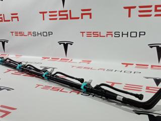 Шланги охлаждающей жидкости Tesla Model S 1 поколение 2015, 1002047-00-C