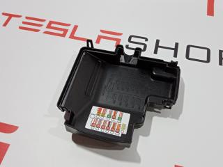 крышка блока предохранителей Tesla Model S 1 поколение 2014, 1013274-00-C
