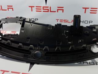 Пластиковый каркас центральной панели Tesla Model S 1 поколение 2014, 1003326-00-H