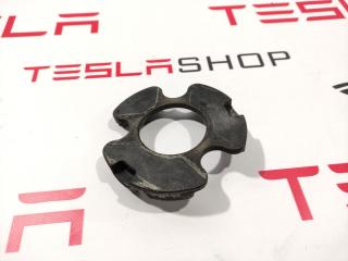 Накладка опоры (стакана) амортизатора Tesla Model Y 1 поколение 2020, 1044036-00-B