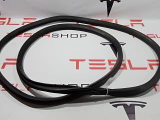 уплотнитель Tesla Model S 1 поколение 2014, 6009582-00-F