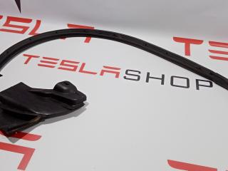 Уплотнитель задней двери Tesla Model S 1 поколение 2014, 6009595-00-D