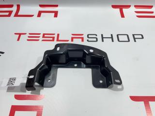 Кронштейн модулей стояночного тормоза, парктроников Tesla Model S 1 поколение 2014, 1008901-00-B