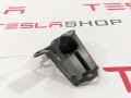 Кронштейн крепления кнопки стеклоподъемника двери Tesla Model S 1 поколение 2014, 1008114-00-C - фото №2