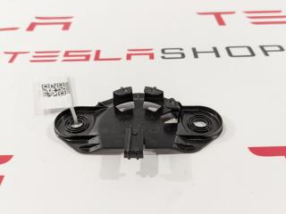 Кронштейн антенны беспроводного доступа Tesla Model S 1 поколение 2014, 1019045-00-A