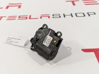 Сервопривод размораживания (печки) Tesla Model S 1 поколение 2014, 6008245, 1116135-00-B