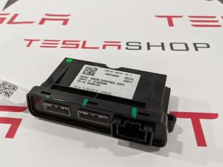 Блок управления подъемной задней двери Tesla Model S 1 поколение 2014, 1003101-00-C