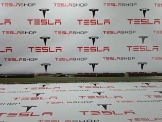 Накладка металлическая боковая основной батареи Tesla Model S 1 поколение 2015