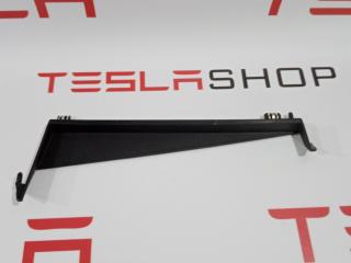 Ограничитель коврика центральной консоли Tesla Model S 1 поколение 2014, 1009247-00-D