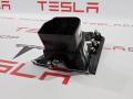 Декоративная накладка центральной панели (Торпедо) Tesla Model X 1 поколение 2016, 6007629-00-C, 1042773-11-B - фото №4