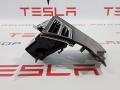 Декоративная накладка центральной панели (Торпедо) Tesla Model X 1 поколение 2016, 6007629-00-C, 1042773-11-B - фото №5