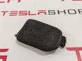 Заглушка отделки порта зарядки (текстиль) Tesla Model S 1 поколение 2014, 1045201-00-F, 1051663-00-A - фото №2