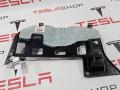 Накладка центральной панели Tesla Model S 1 поколение 2014, 6007716-00-C, 1016343-00-B, 1009478-00-C - фото №4
