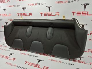 Диван 2-го ряда сидений Tesla Model S 1 поколение [рестайлинг] 2016, RSCP78814