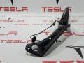 Накладка закрытия подъемной задней двери Tesla Model X 1 поколение (2015 - 2021), 1037560-00-F - фото №4