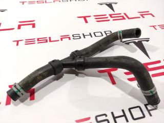 Шланг охлаждения для насоса Tesla Model S 1 поколение 2014, 6007345-00-
