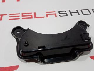 Кронштейн антенны беспроводного доступа Tesla Model S 1 поколение 2014, 1015865-00-A