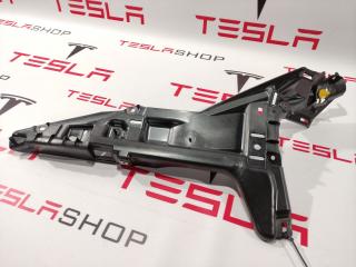 Кронштейн внутренний стойки C Tesla Model S 1 поколение [рестайлинг] 2016, 1009272-00-D