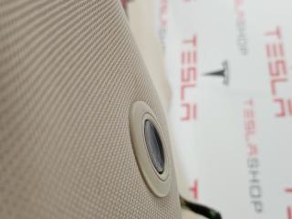 Фонарь подсветки салона Tesla Model S 1 поколение 2014, 1002543-00-C