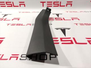 накладка двери (крышки) багажника Tesla Model S 1 поколение [рестайлинг] 2016, 1009254-00-G
