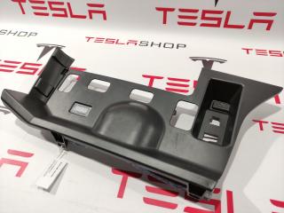 Накладка центральной панели Tesla Model S 1 поколение [рестайлинг] 2016, 6007716-00-C, 1016343-00-B, 1009478-00-C