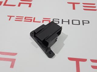 Кронштейн крепления модуля Homelink Tesla Model S 1 поколение [рестайлинг] 2016, 1056951-00-C