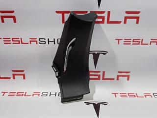 Накладка ремня безопасности стойки С Tesla Model S 1 поколение [рестайлинг] 2016, 1024730-00-C