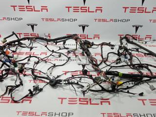 Электропроводка приборной панели кузова Tesla Model S 1 поколение [рестайлинг] 2016, 1004423-91-S