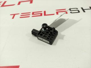 датчик удара Tesla Model S 1 поколение [рестайлинг] 2016, 1005274-00-B