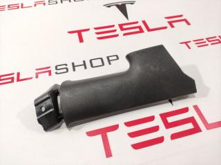 Накладка стойки С Tesla Model 3 1 поколение 2020, 1086277-90-F