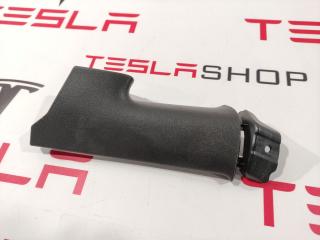 Накладка стойки С Tesla Model 3 1 поколение 2020, 1086273-90-F