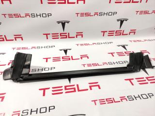Уплотнитель стекла внутренний двери Tesla Model 3 1 поколение 2020, 1090504-00-F