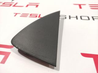 Накладка боковая торпеды Tesla Model Y 1 поколение 2020, 1083361-00-D