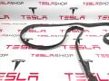 Уплотнитель проема дверного Tesla Model X 1 поколение 2016, 1032470-75-C - фото №4