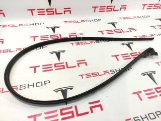 Уплотнитель проема дверного Tesla Model Y 1 поколение 2020, 1497677-00-A