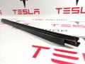 Уплотнитель стекла Tesla Model S 1 поколение 2014 - фото №4