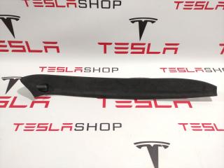Накладка декоративная стойки A (магнит) Tesla Model X 1 поколение 2016, 1050294-04-E