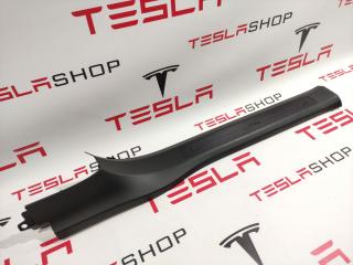 Накладка дверного порога Tesla Model X 1 поколение 2016, 1035985-00-E
