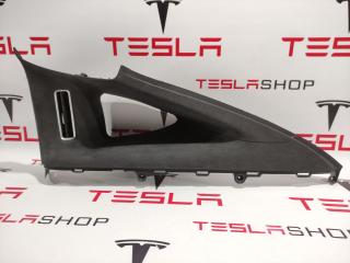 Накладка стойки С Tesla Model X 1 поколение 2016, 1035960-04-D, 1052890-00-C