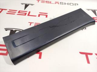 Накладка дверного порога Tesla Model X 1 поколение 2016, 1053195-00-E